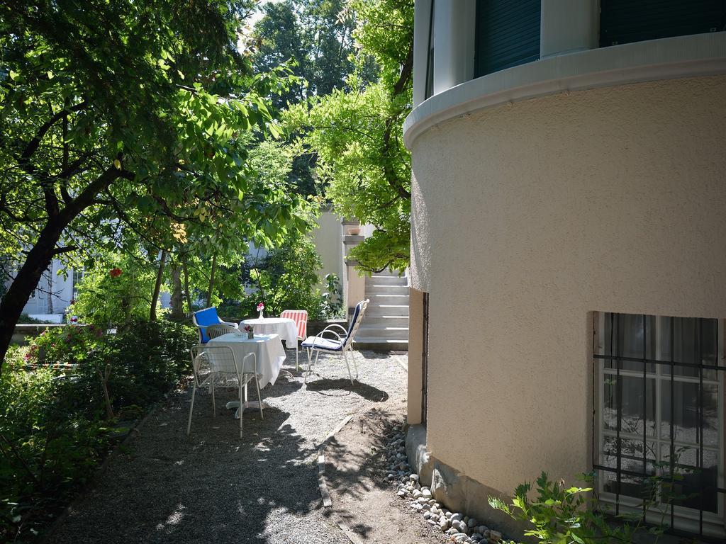 Garden Studio Apartment Zuerichberg 部屋 写真