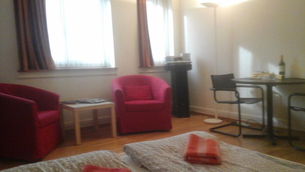 Garden Studio Apartment Zuerichberg 部屋 写真