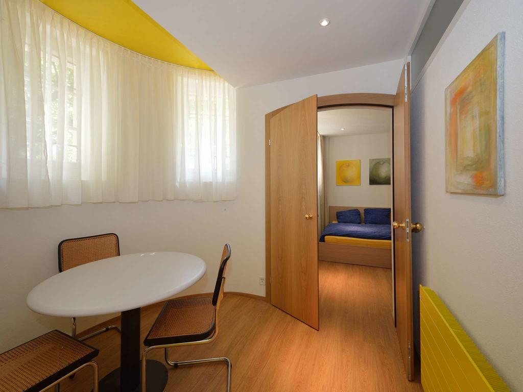 Garden Studio Apartment Zuerichberg 部屋 写真